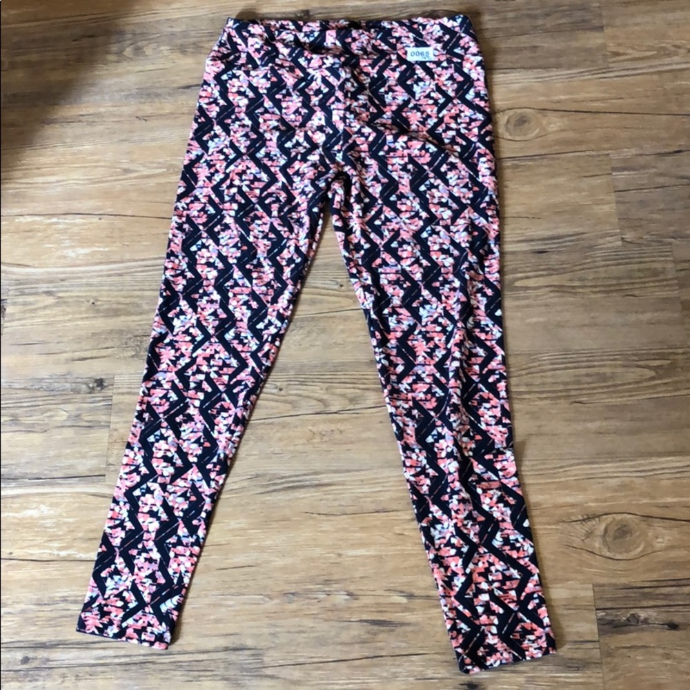 Lularoe TC Leggings NEW!